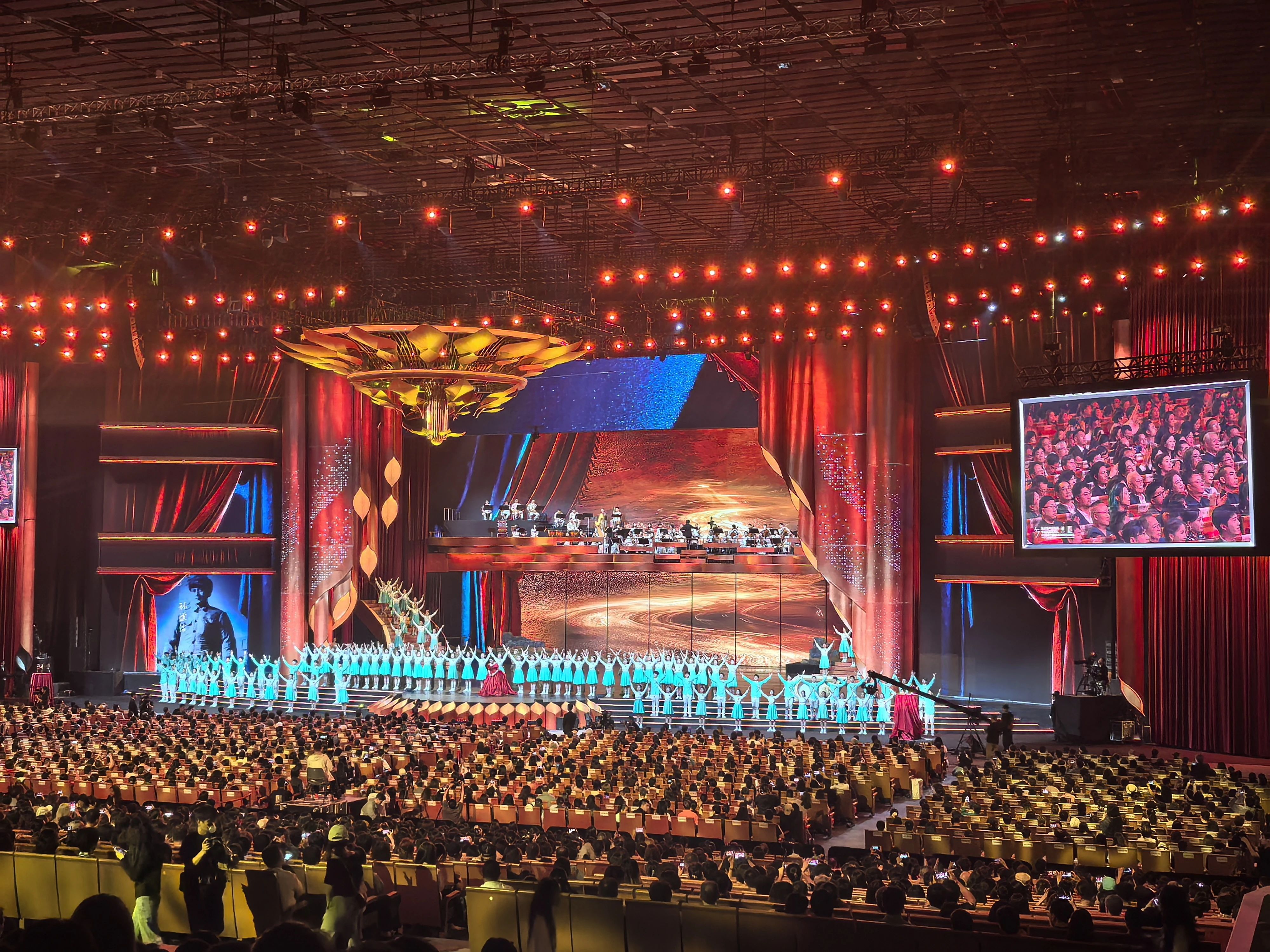 金鸡报晓 唱响鹭岛｜锐丰智能助力2024年中国金鸡百花电影节